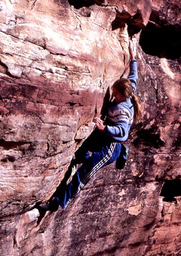 Lynn Hill playing at Willow Springs, Red Rocks, NV, 1981.