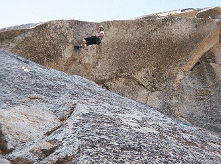 Leading over the Kor Roof, C1.