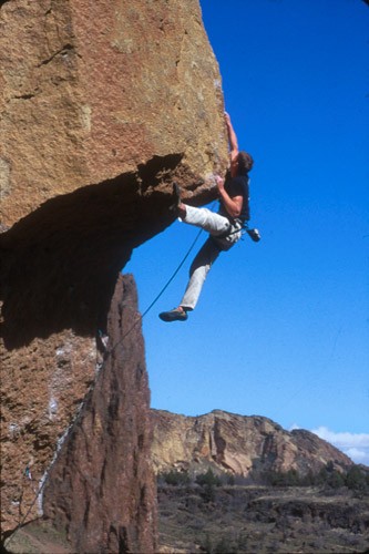 Cole Allen at the crux of Chain Reaction &#40;5.12c&#41; at Smith Rock...
