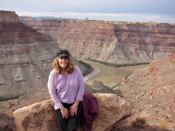 Lisa at the confluence overlook.