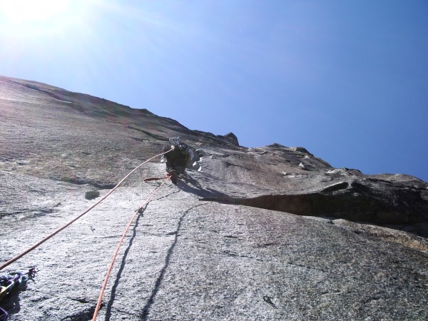 Leading up the steep Prow