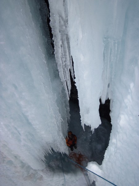 Jack the ice caveman on &#40;in?&#41; Louise Falls &#40;110m WI 4-5&#41; - 4/15/12