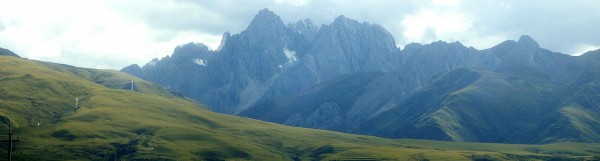 the Central Gangga Massif from Ganzi. Gangga VII is the prominent peak...