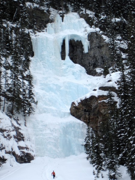 Louise Falls WI 4 - 115m &#40;4/3/14&#41;. After the ice pillar, the n...