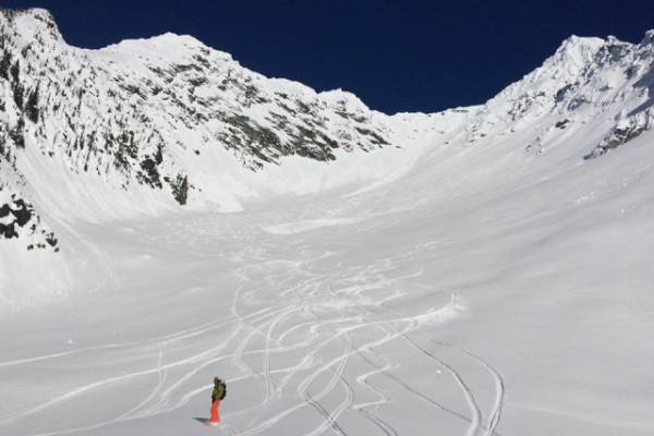 2.2 exiting via the bowl below avalanche peak