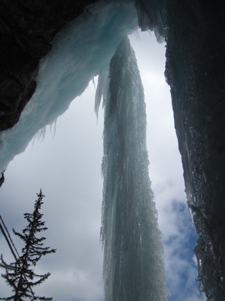Looking out of the Louise Falls ice cave at the pillar &#40;4/12/14&#41;.