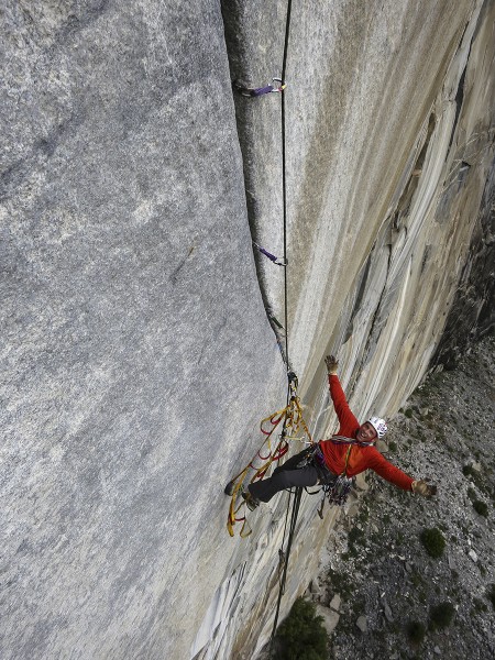 Cleaning the diagonal crack on P5 of TTrip