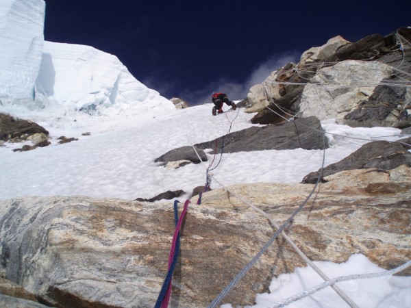 Climbing on the 'Dablam' hanging glacier.